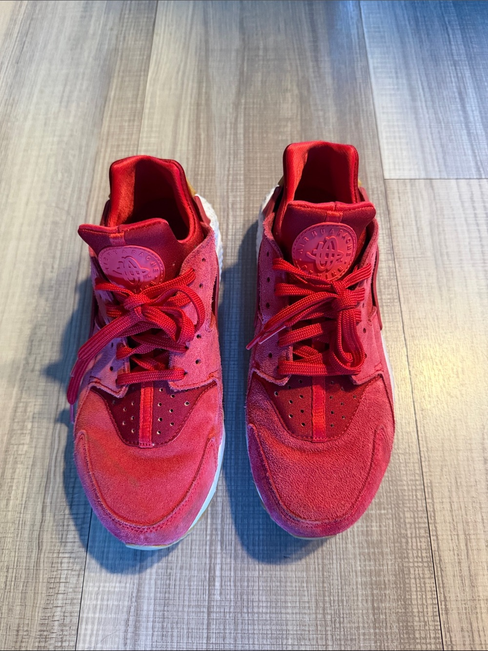 Nike Huaraches Red Suede & Mesh with Gum Sole Athletic Sneakers